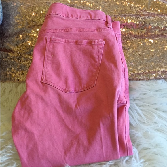 Bubble gum pink Old Navy Jeans - Picture 1 of 4